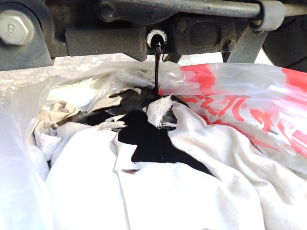 アドレスv125sの廃オイル