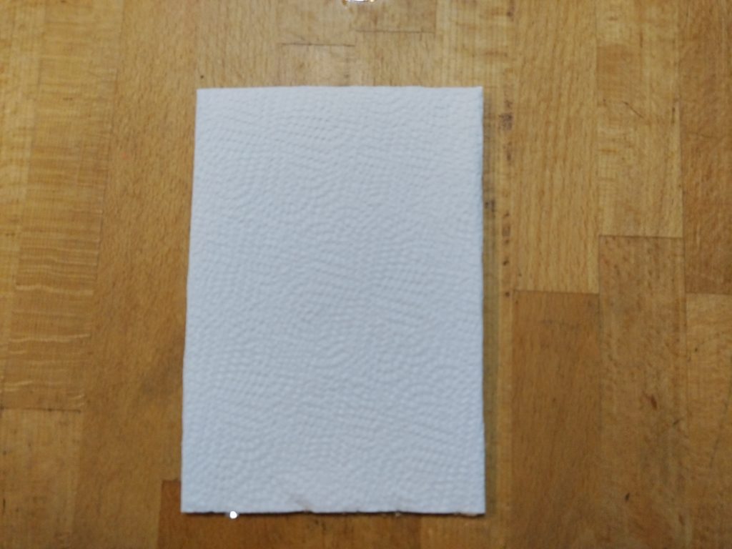 グリルの火が付かいのを解決する段ボールにキッチンペーパーを張る